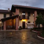 Al Calar Della Sera Oda ve Kahvaltı