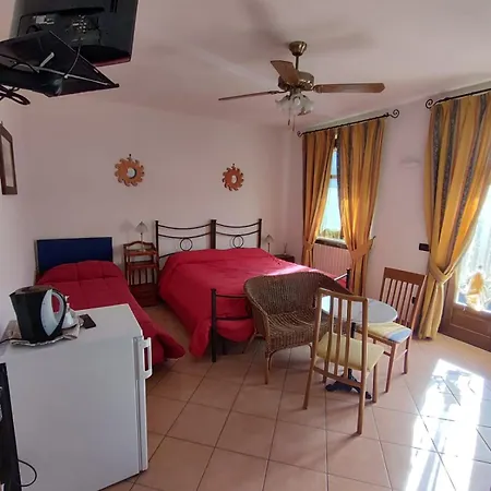 Al Calar Della Sera فندق مبيت وإفطار