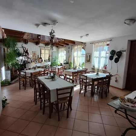 Al Calar Della Sera Sommariva del Bosco