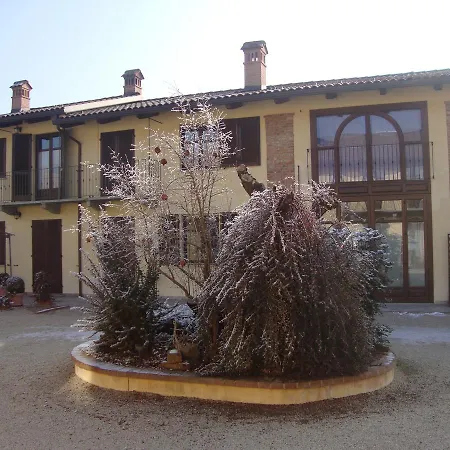 Al Calar Della Sera فندق مبيت وإفطار 4*