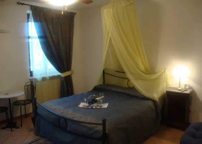 Bed & Breakfast Al Calar Della Sera Sommariva del Bosco