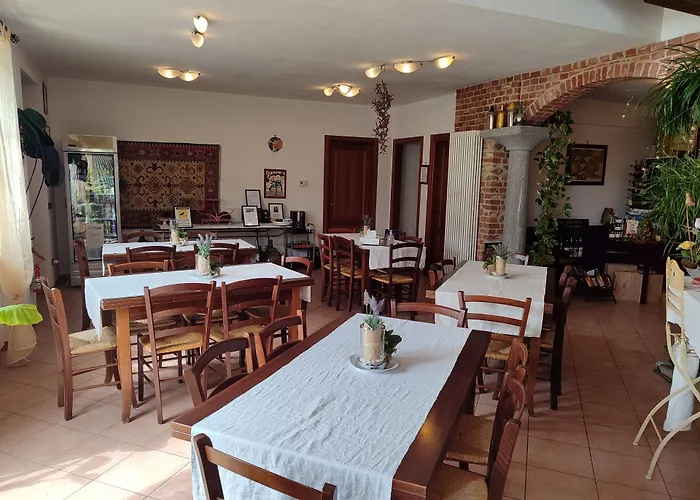 Al Calar Della Sera Sommariva del Bosco