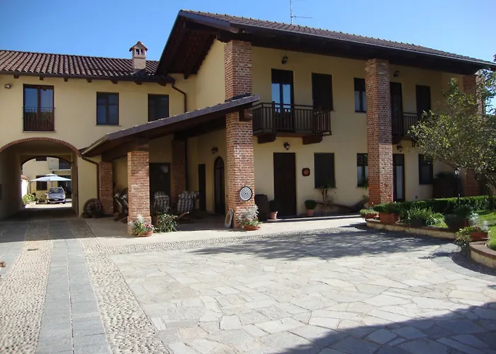 Al Calar Della Sera Bed & Breakfast 4*