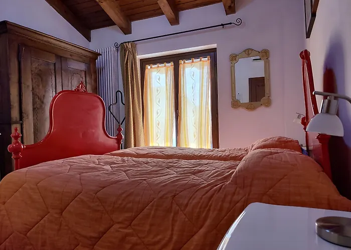 Al Calar Della Sera Sommariva del Bosco