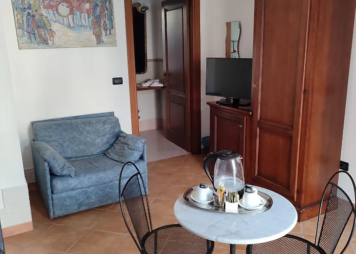 Al Calar Della Sera Bed & Breakfast 4*