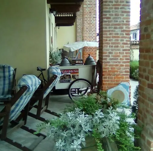 Al Calar Della Sera Sommariva del Bosco